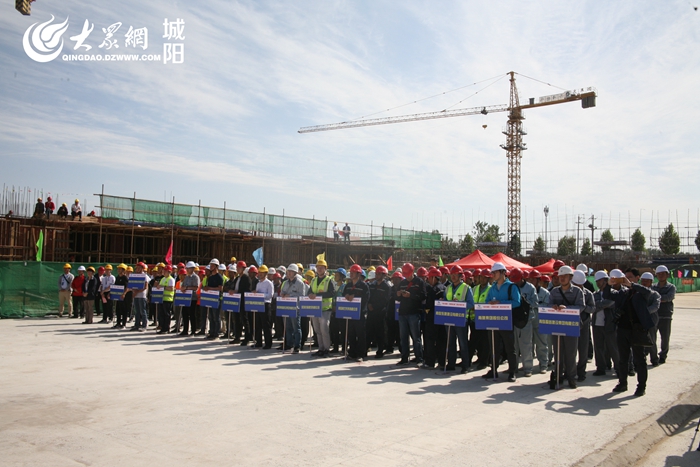 城陽(yáng)區(qū)“陽(yáng)光城陽(yáng)·中建聯(lián)合杯”建筑業(yè)職工職業(yè)技能大賽現(xiàn)場(chǎng)(圖2)