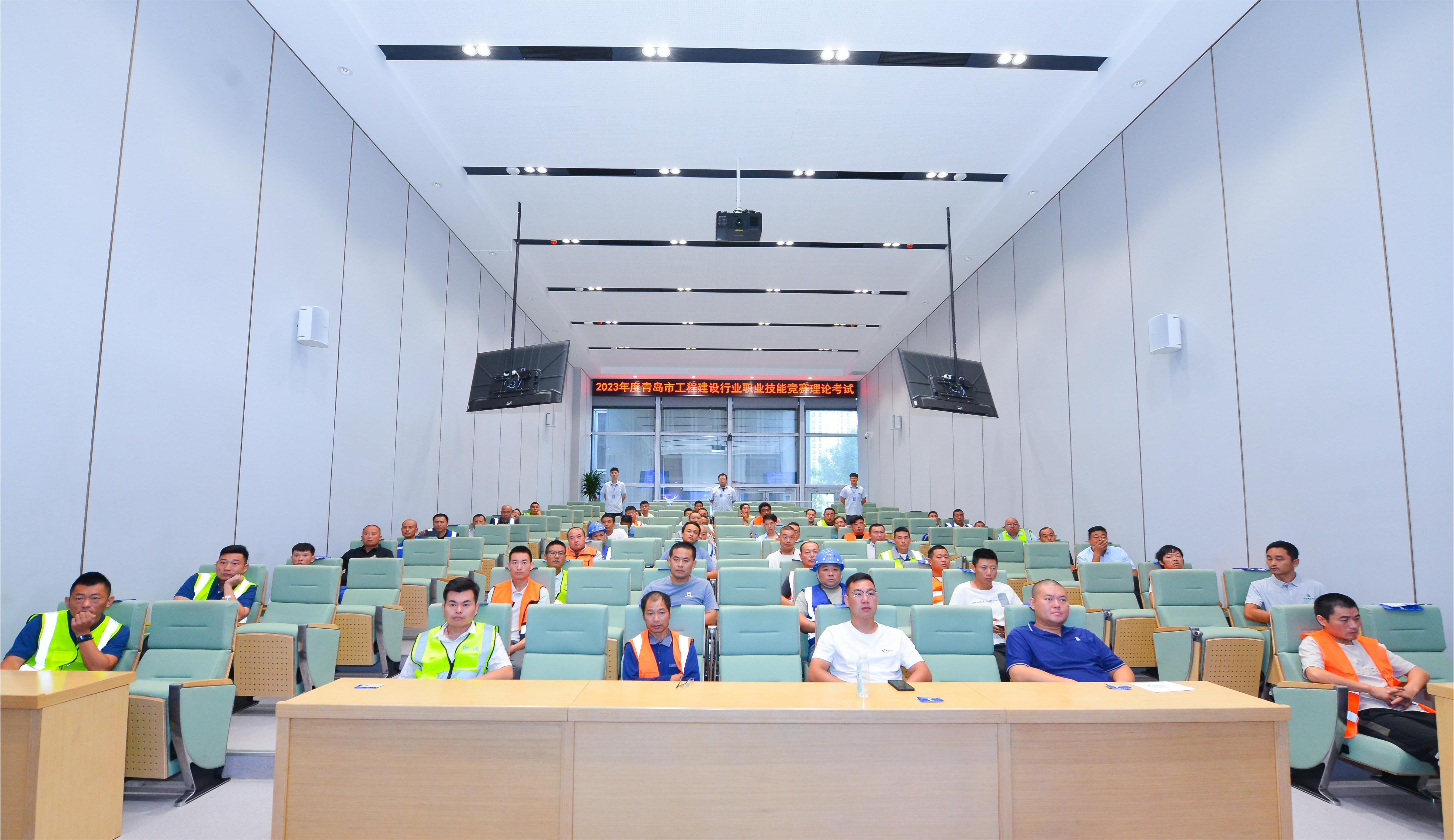 中建聯(lián)合承辦2023年度青島市工程建設(shè)行業(yè)吊裝職業(yè)技能競(jìng)賽(圖4) 中建聯(lián)合承辦2023年度青島市工程建設(shè)行業(yè)吊裝職業(yè)技能競(jìng)賽(圖4)